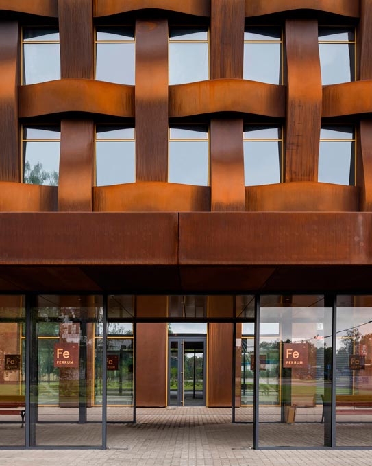 Фасад с эффектом ржавчины Наружное применение жидкого металла